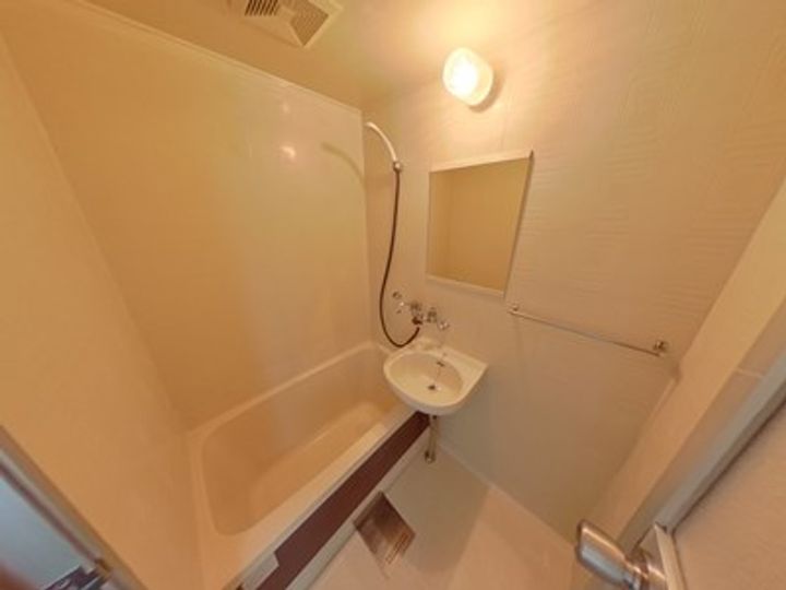 HOUSE安全地帯の風呂