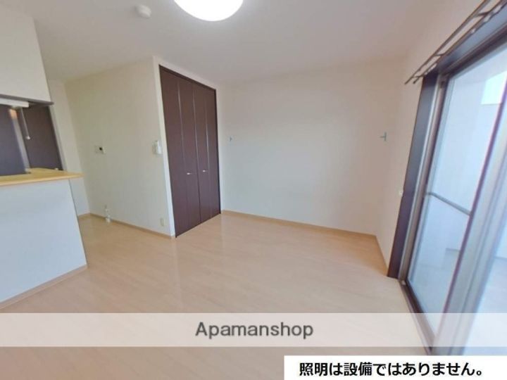 S−FORT熊本県立大学前の居間