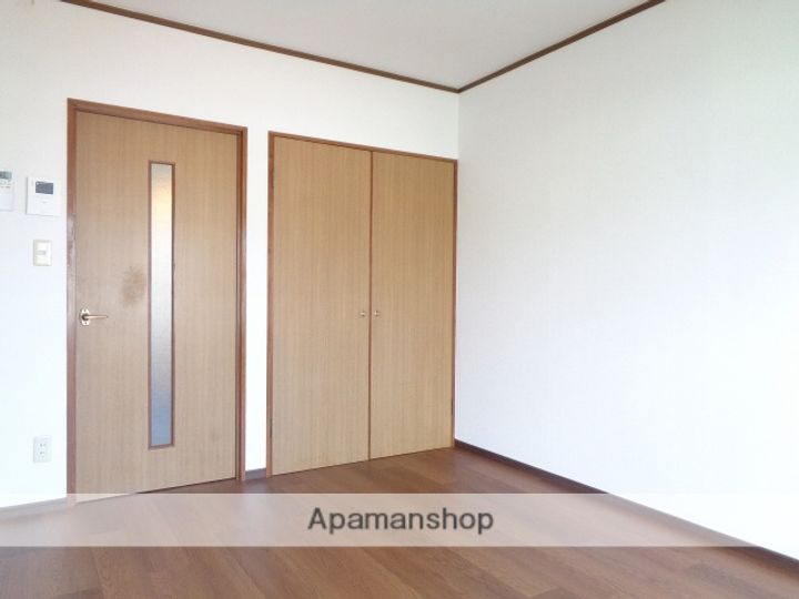 熊本県熊本市中央区渡鹿3丁目の賃貸マンションの居間