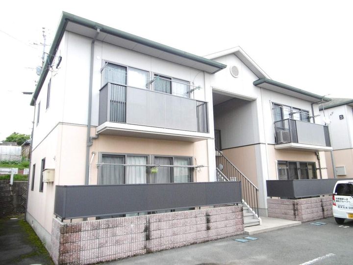 熊本県熊本市北区植木町一木の賃貸アパート201の外観