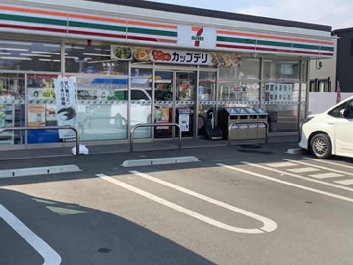 シャルムオヤマの周辺
