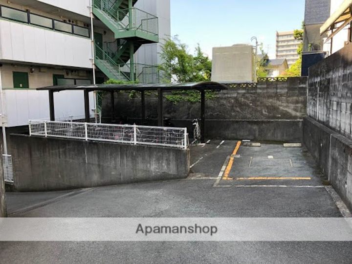 コート黒髪のその他画像