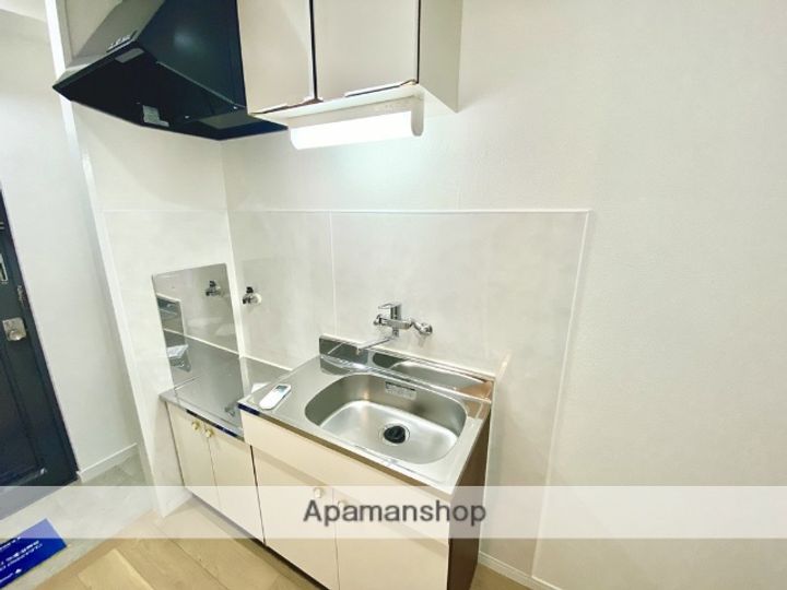 熊本県熊本市中央区本山4丁目の賃貸マンションのキッチン