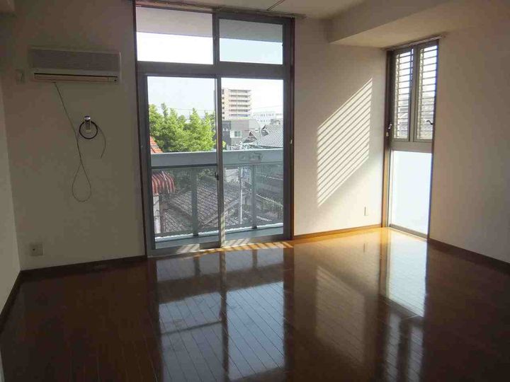 熊本県熊本市中央区本荘5丁目の賃貸マンションの居間