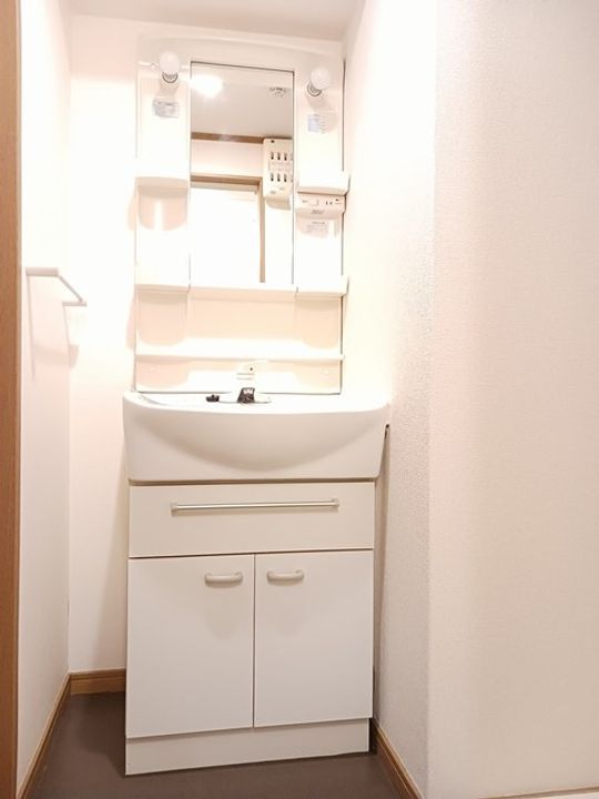 PLEASURESのその他画像