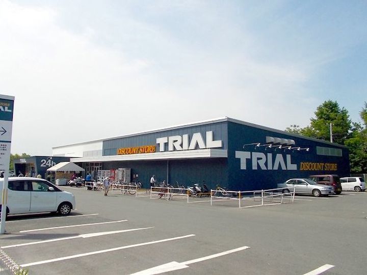 メゾン・ド・ルポスの周辺