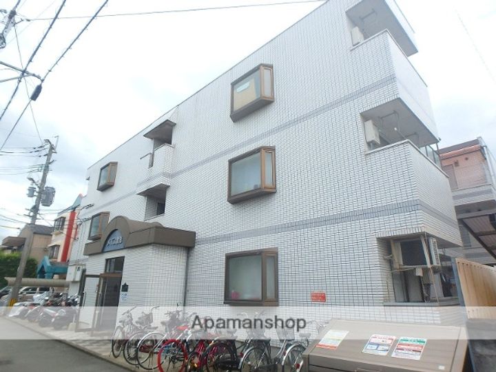 熊本県熊本市中央区渡鹿3丁目の賃貸アパートの外観