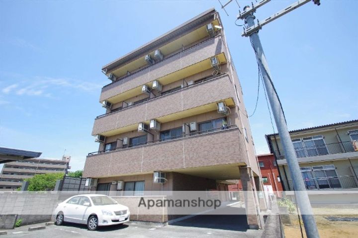 熊本県熊本市東区新生1丁目の賃貸マンションの外観