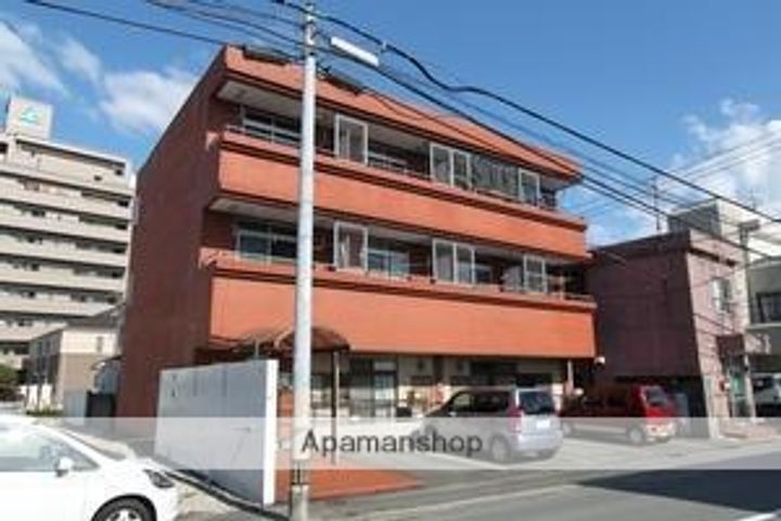 フラワーマンションの外観