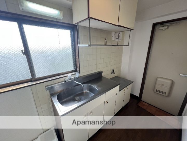 熊本県熊本市中央区黒髪5丁目の賃貸マンションのキッチン