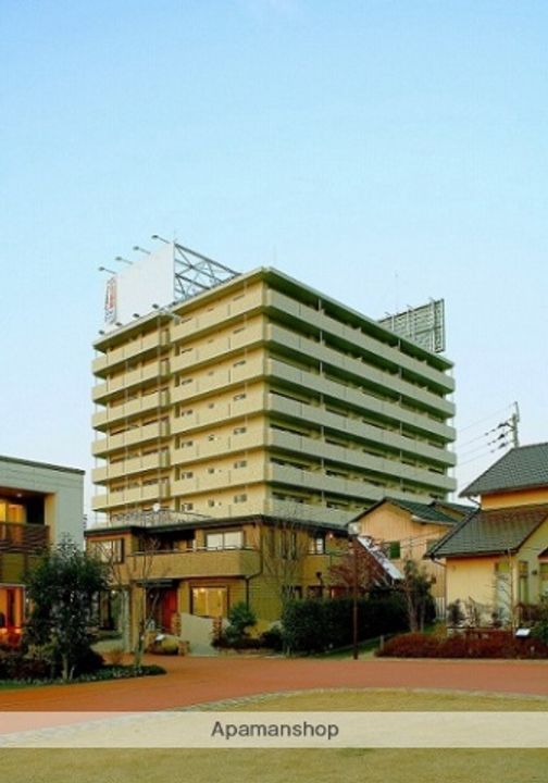 L−フィネスの外観