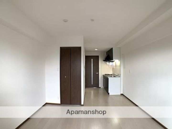 ロザリアン紺屋町の居間