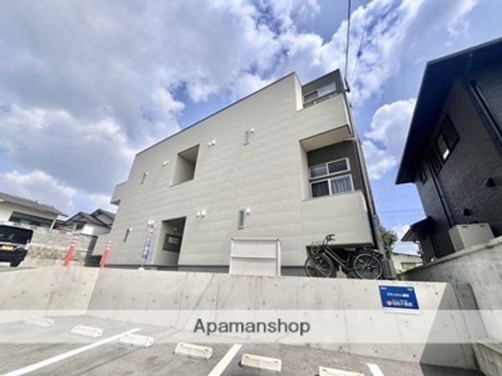 グランクリュ龍田の外観