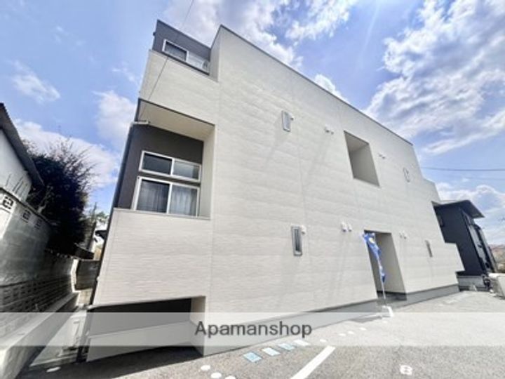 グランクリュ龍田の外観