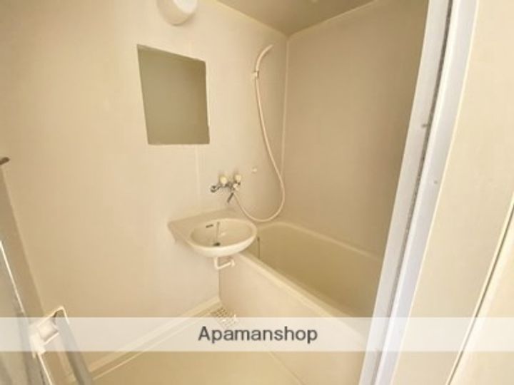 コーポ川原の風呂