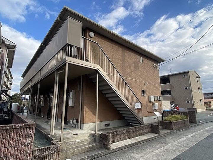 熊本県熊本市南区南高江1丁目の賃貸アパートの外観