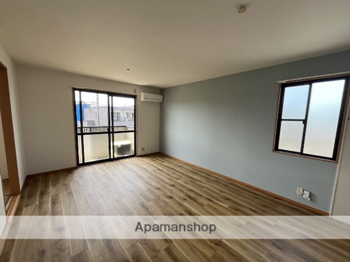 ヴィーブル八分字の居間