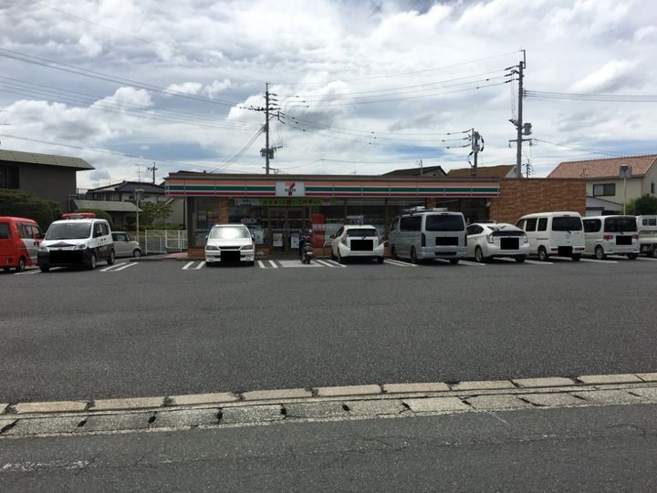 フォレスト・ガーデンの周辺