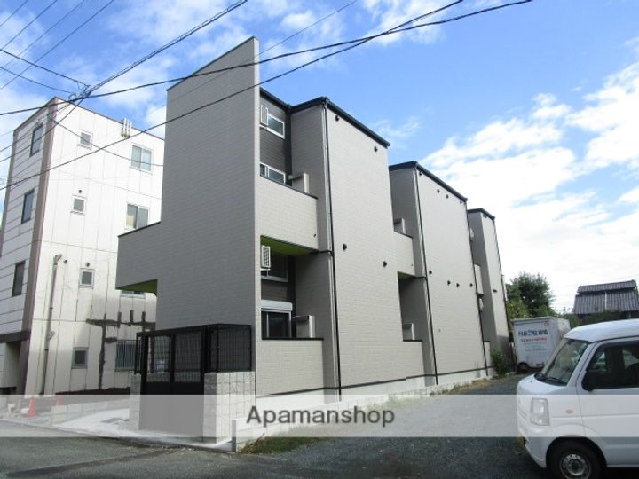 パピーズ迎町202の外観