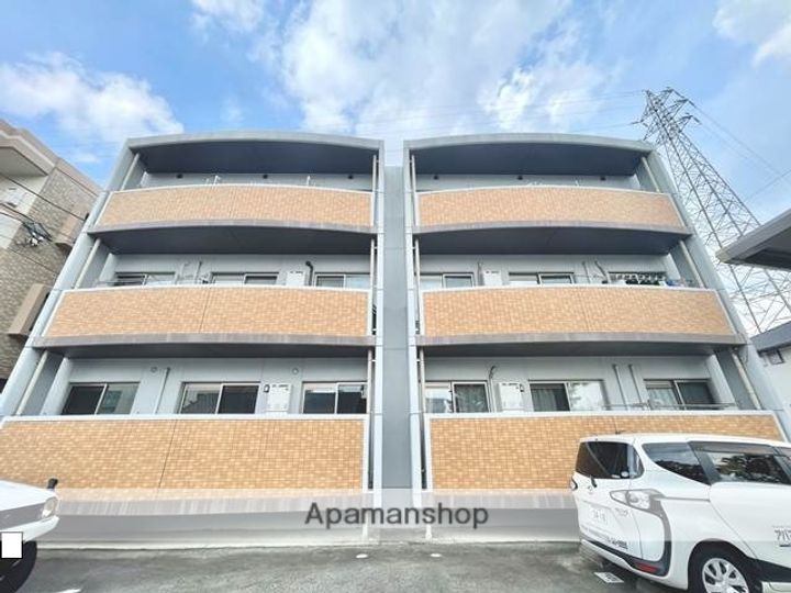 クロノス33沼山津の外観