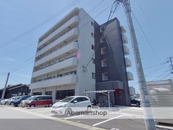 WATERFALLS御幸西の外観