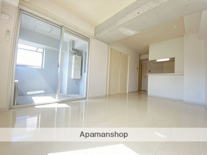 REVE DE H 京町の居間