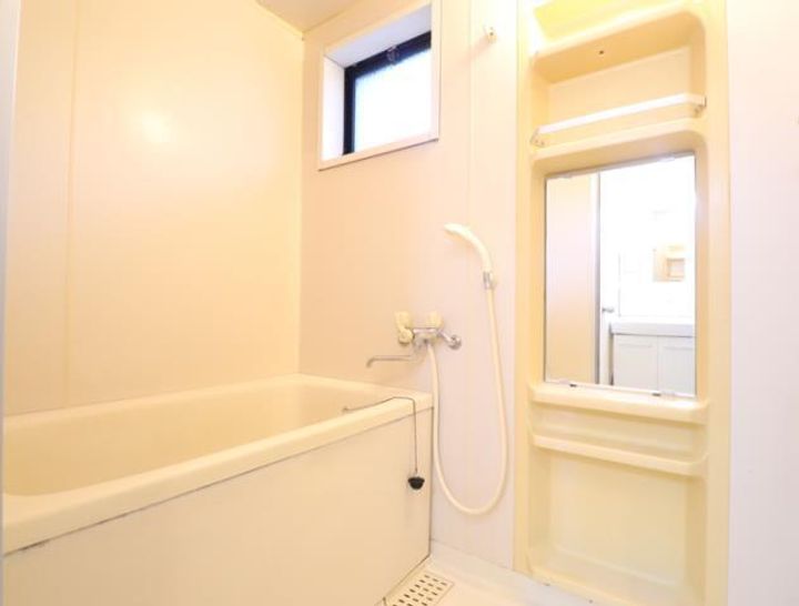 ファミール蓮台寺 C棟の風呂