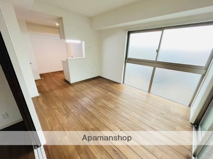 免疫ビルEXCIAⅡの内装