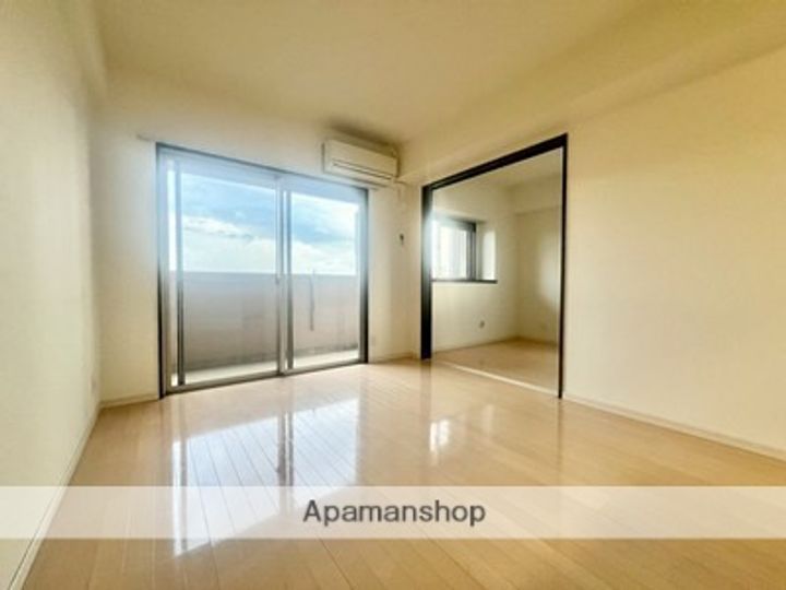 熊本県熊本市中央区本荘5丁目の賃貸マンションの居間