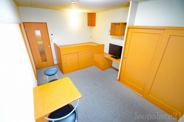 レオパレスヴィラ フェザントⅡ209の居間