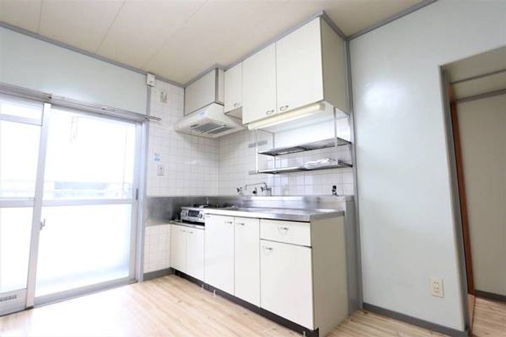 ビレッジハウス春日Ⅱ2号棟0506のキッチン