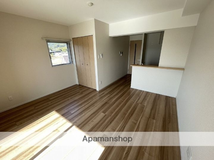 SAINT−HURSTの居間