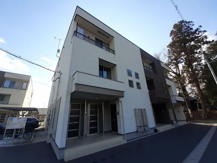 レーヴⅣの外観