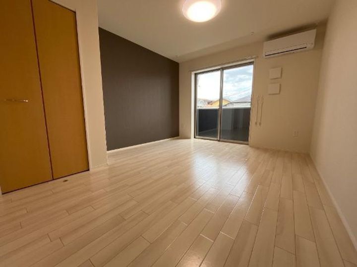 アジュール205の居間