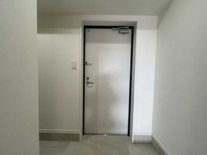 熊本県熊本市北区楡木1丁目の賃貸マンションの玄関