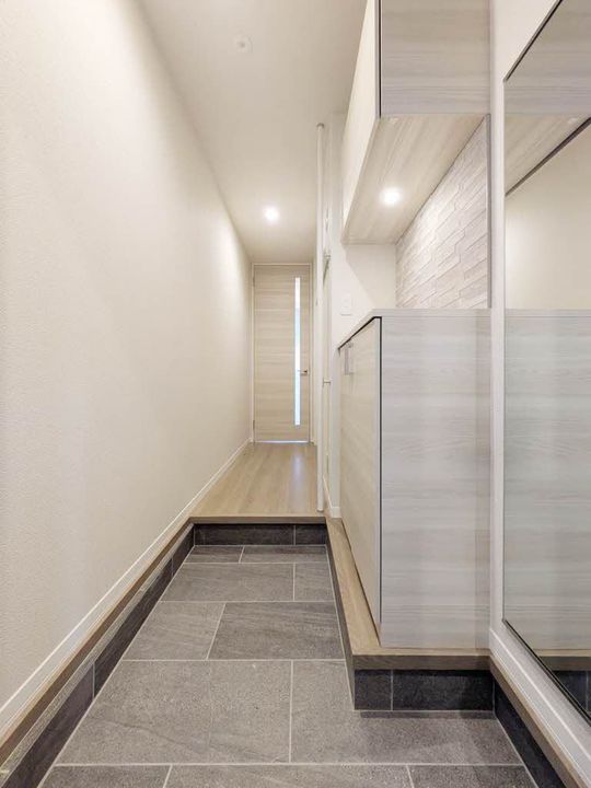 シャーメゾン九品寺の玄関