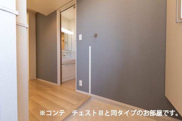 プリマ・ベラの玄関
