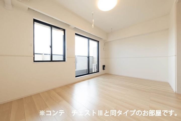 プリマ・ベラの居間