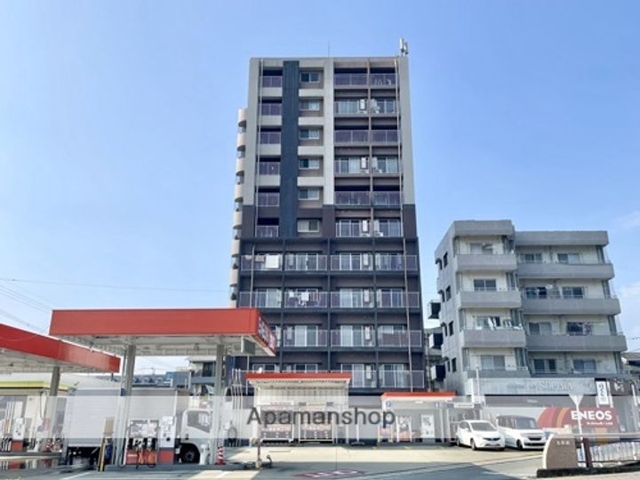 リバージュ県庁通りの外観
