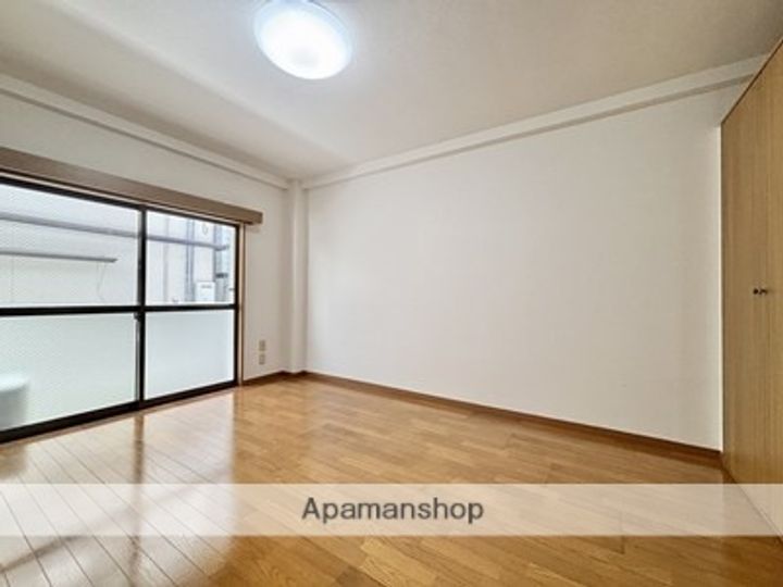 熊本県熊本市中央区渡鹿3丁目の賃貸アパートの内装