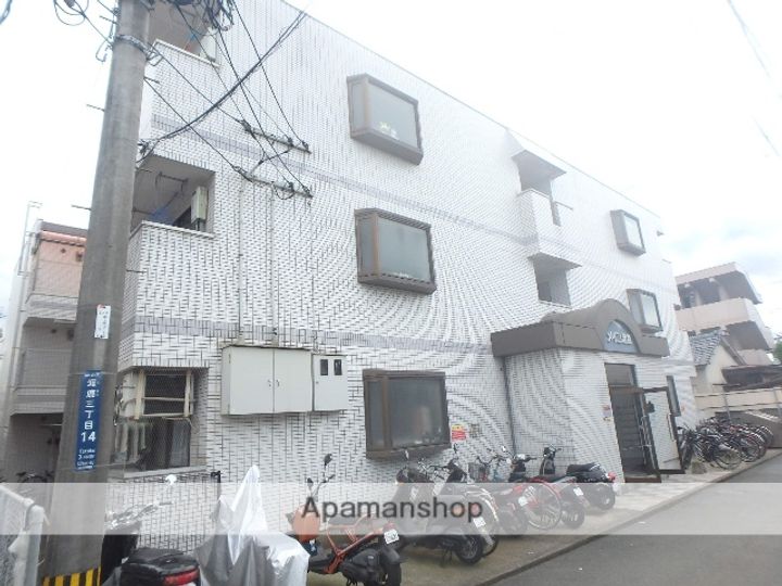 熊本県熊本市中央区渡鹿3丁目の賃貸アパートの外観
