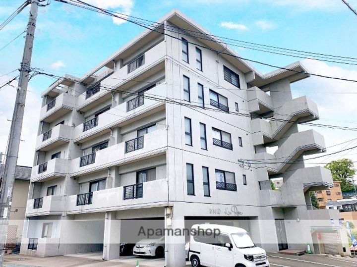 熊本県熊本市東区健軍3丁目の賃貸マンションの外観
