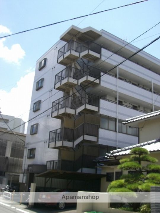 熊本県熊本市中央区新屋敷3丁目の賃貸マンションの外観