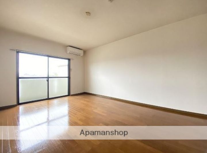 セントラル・レジデンスの居間