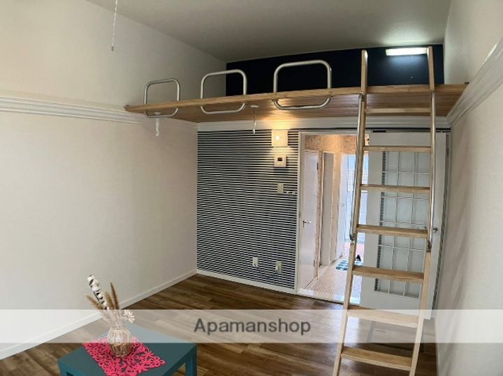 熊本県熊本市東区京塚本町の賃貸アパートの居間