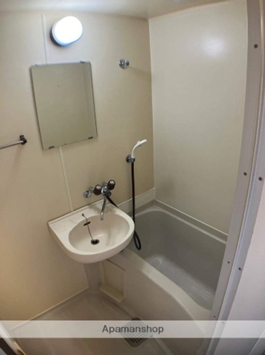 熊本県熊本市東区京塚本町の賃貸アパートの風呂