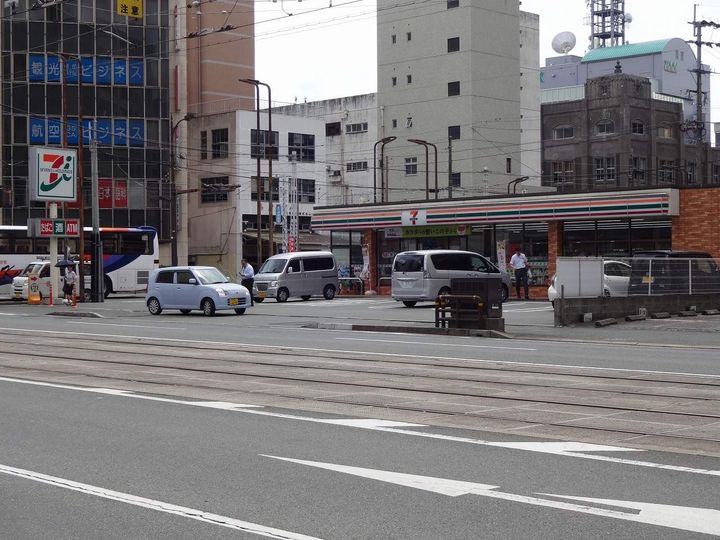 レオパレスグランキャスル新町209の周辺