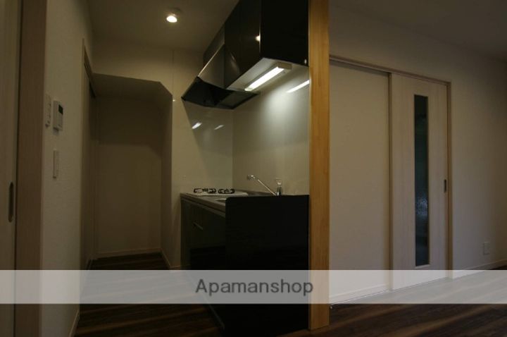 ヒルズ春日のキッチン