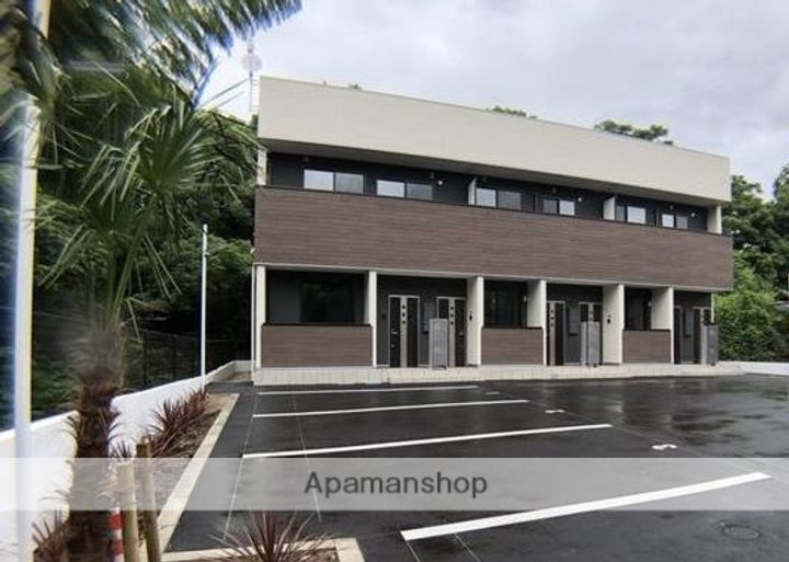 ヒルズ春日の外観