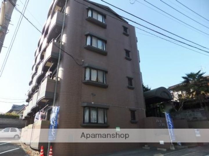 ラフォーレ27番館の外観